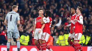 成员朝着同 成员朝着同